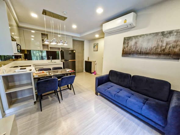 living room of Quintara Treehaus Sukhumvit 42