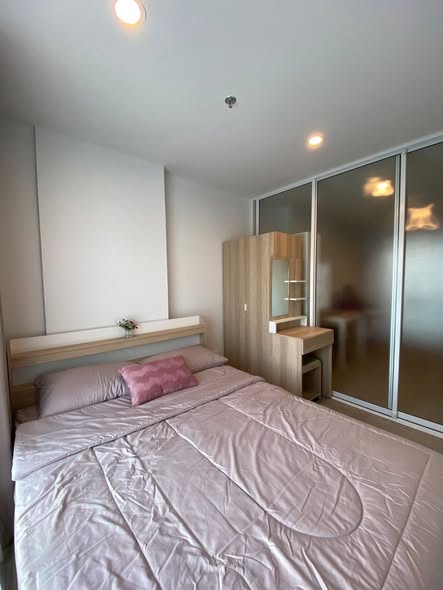 bedroom of Regent Home Bangna (รีเจ้นท์โฮม บางนา)