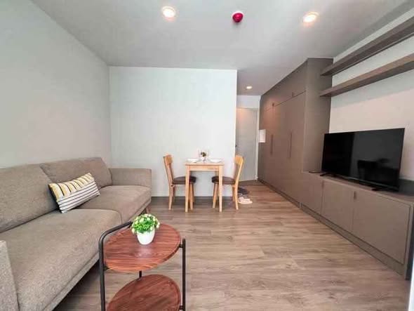 living room of Regent Home Bangna (รีเจ้นท์โฮม บางนา)