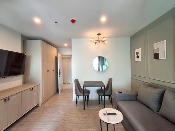 living room of Regent Home Bangna (รีเจ้นท์โฮม บางนา)