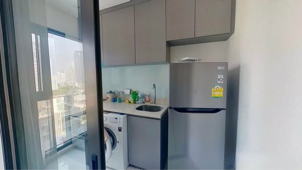 Rhythm Sukhumvit 36-38