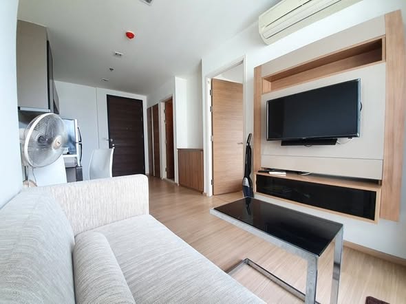living room and bedroom of Rhythm Sukhumvit 50