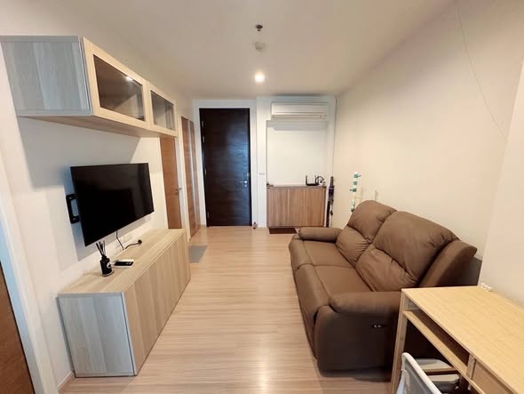 room interior of Rhythm Sukhumvit 50