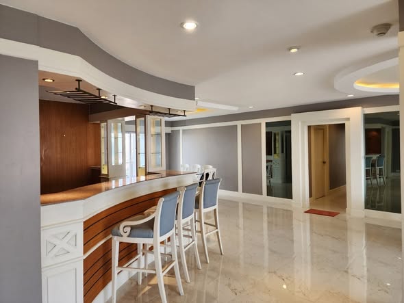 kitchen of Saichol Mansion