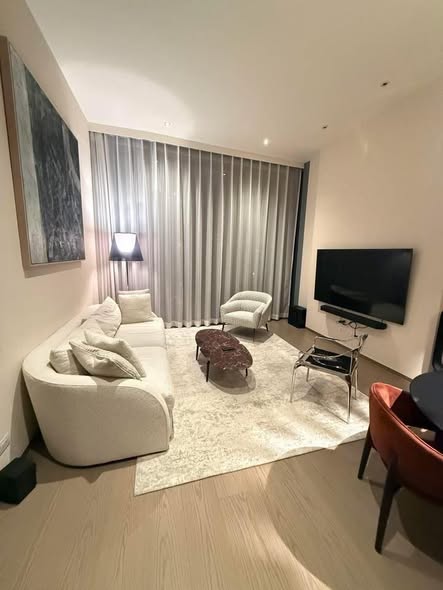 bedroom and living room of SCOPE Langsuan