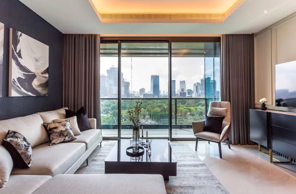 living room and bedroom of Sindhorn Tonson