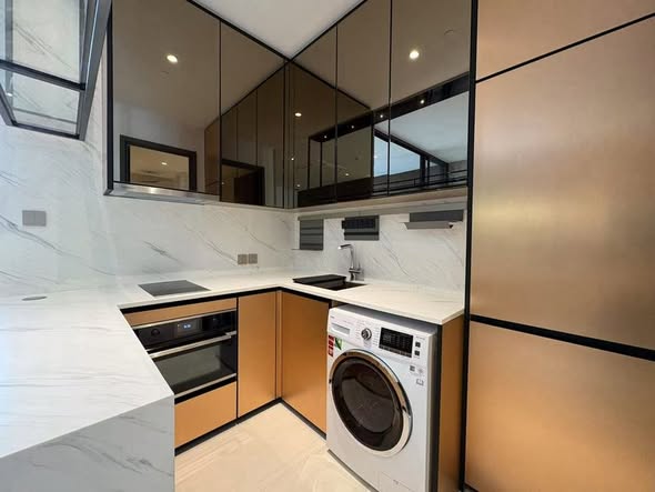 kitchen of Supalai Icon Sathon