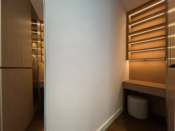 room interior and bathroom of Supalai Icon Sathon