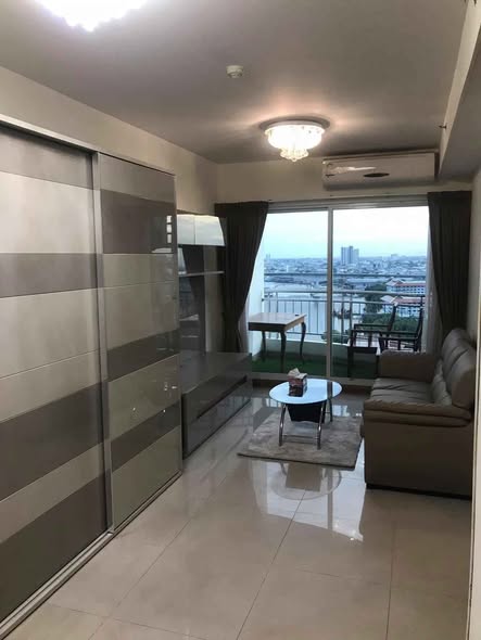 bedroom of Supalai River Resort