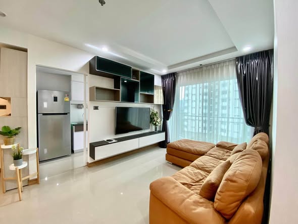 bedroom and living room of Supalai Wellington II