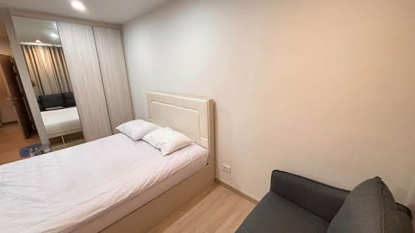 bedroom of Thana Astra Sathorn-Chan