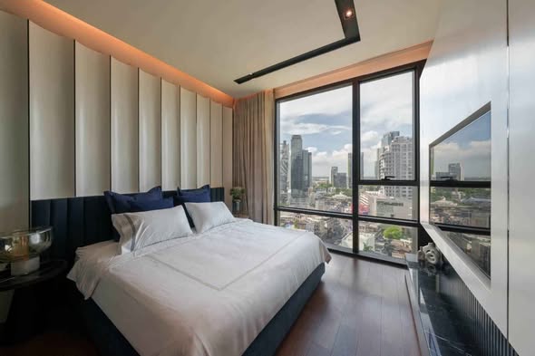 bedroom of The Bangkok Thonglor