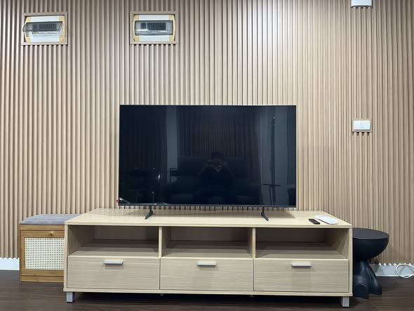 room interior of The Clover