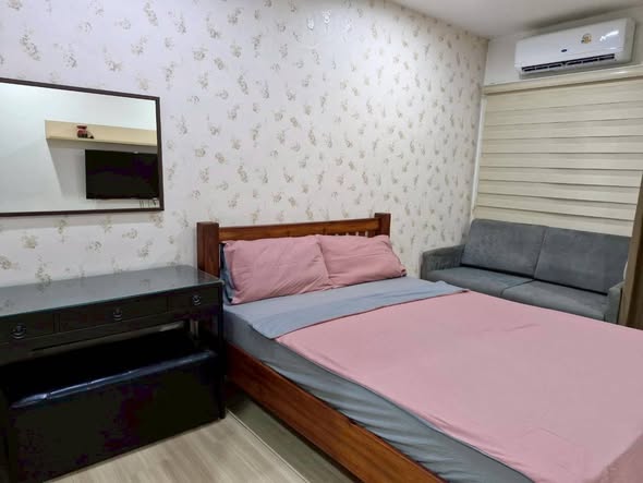 bedroom of The Forest Condo Chaengwattana