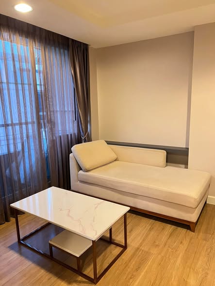 living room and room interior of The Kris 7