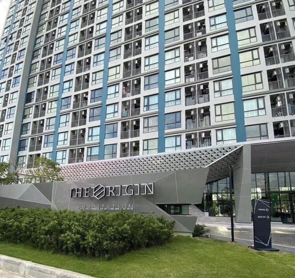 The Origin E22 Station