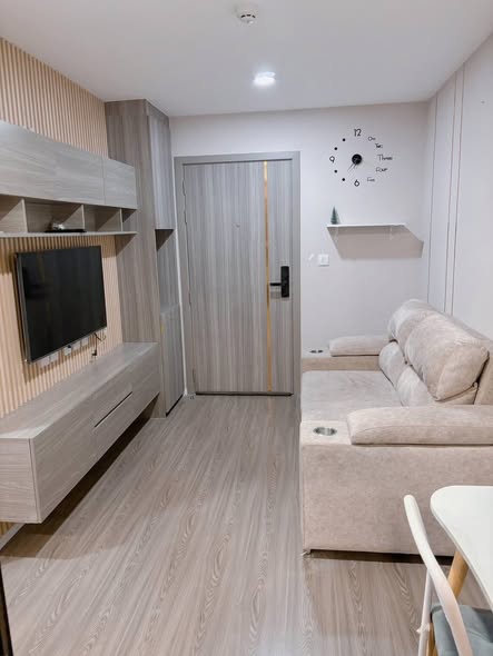 bedroom and room interior of The Origin Phahol-Saphanmai