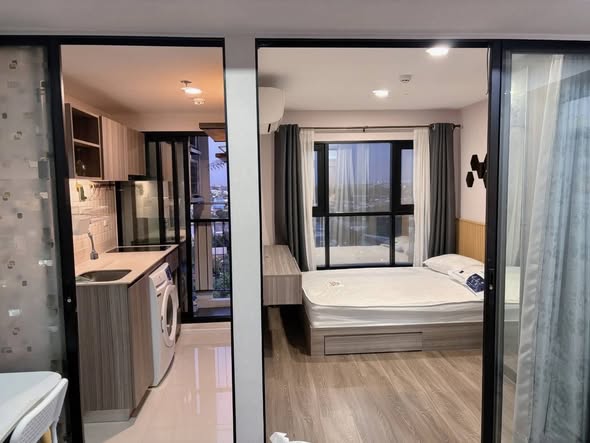 bedroom and room interior of The Origin Phahol-Saphanmai