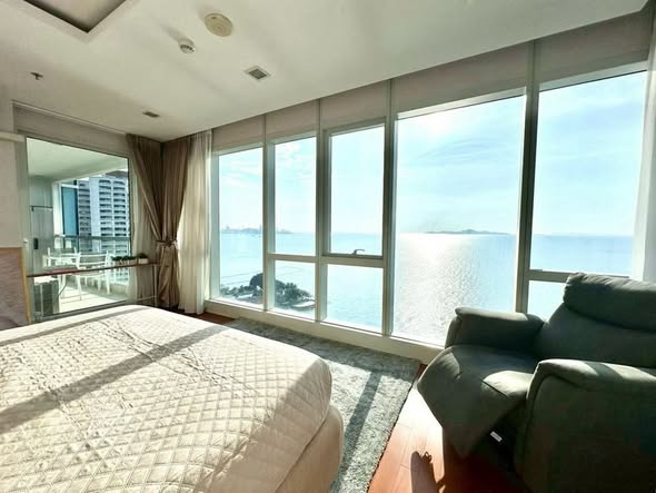 bedroom of The Palm Wongamat Beach Pattaya