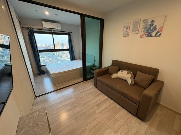 bedroom and living room and room interior of The Privacy Rama 9