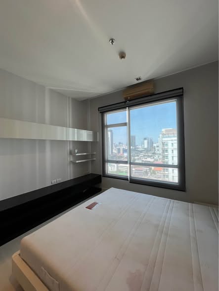 bedroom of The Room Ratchada-Ladprao