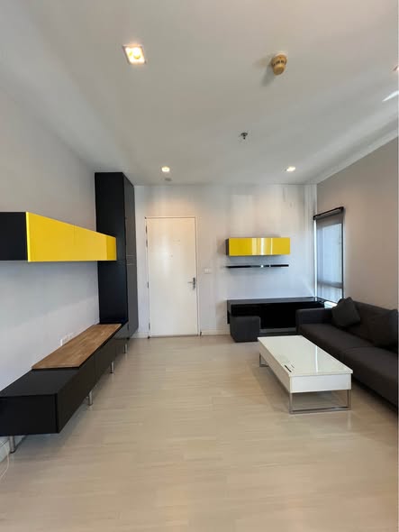 living room of The Room Ratchada-Ladprao