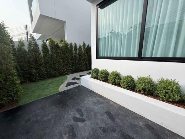 The Sanctuary Wong Amat : เดอะ แซงชัวรี วงศ์อมาตย์