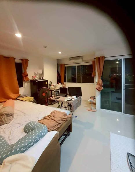 bedroom of Triogems condo