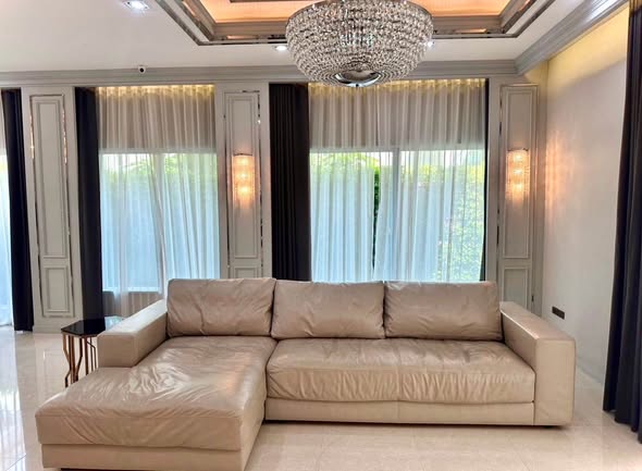 living room of Two Grande Monaco Bangna – Wongwaen