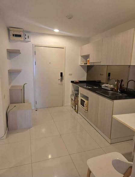 Vio condo (แคราย)