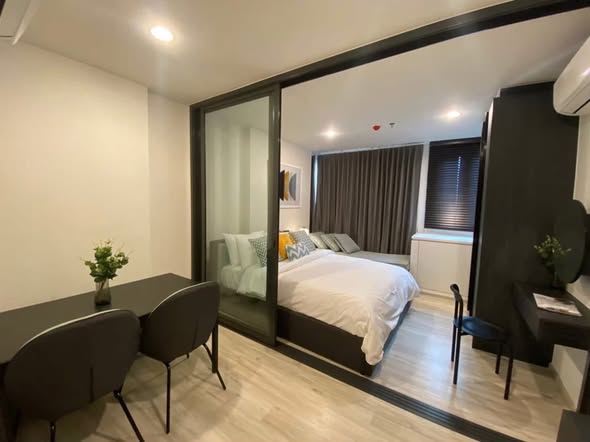 bedroom and room interior of XT HUAIKHWANG