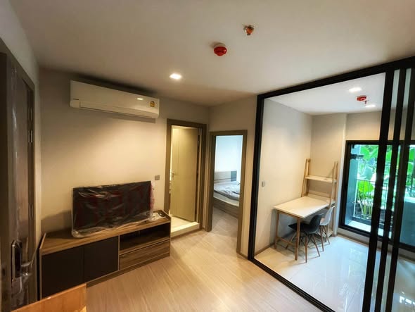 room interior of Life Asoke – Rama 9