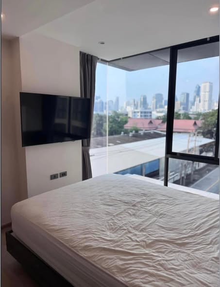 bedroom of 168 Sukhumvit 36