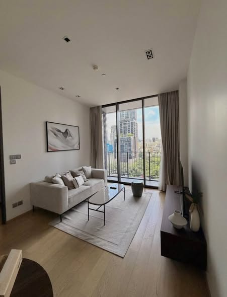living room of 28 Chidlom