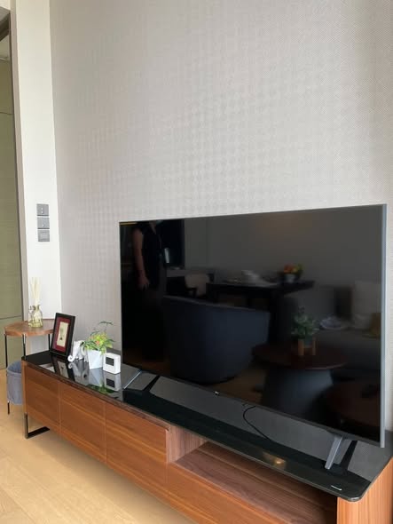 room interior of 28 Chidlom