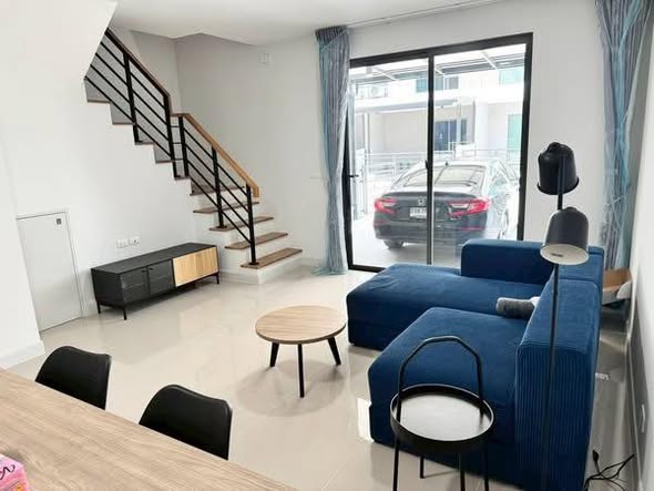 living room of พลีโน่ สุขุมวิท-บางนา 3 Pleno Sukhumvit-Bangna 3