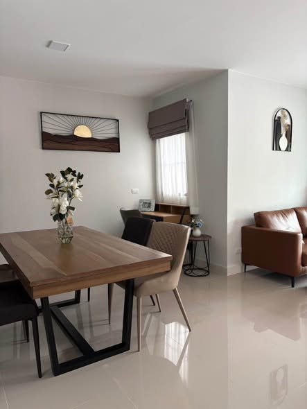 living room and room interior of พลีโน่ สุขุมวิท-บางนา 3 Pleno Sukhumvit-Bangna 3