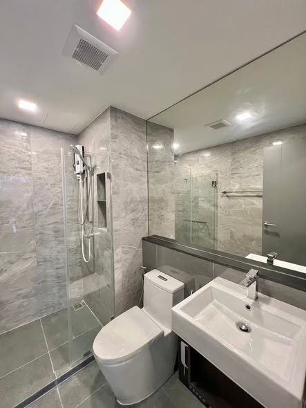 room interior of 30 Post & Pay