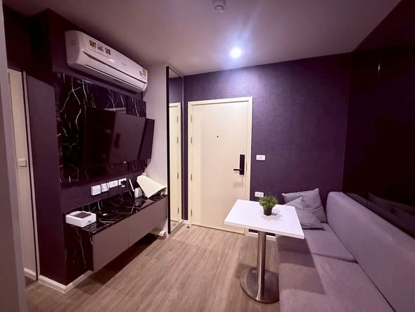 บลู พหลโยธิน 35 | blue Phahonyothin 35 by Grand Unity