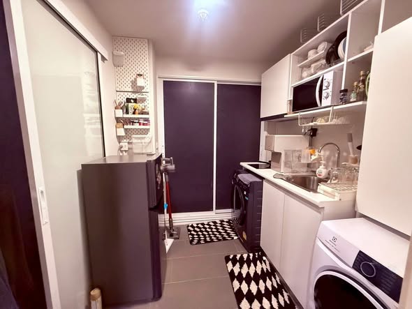 บลู พหลโยธิน 35 | blue Phahonyothin 35 by Grand Unity