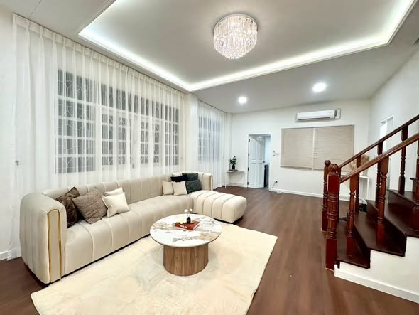 living room of หมู่บ้านกลางเมือง รัชดา 36