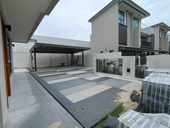 บ้าน เวนิว พระราม 5-3 / VENUE RAMA 5-3