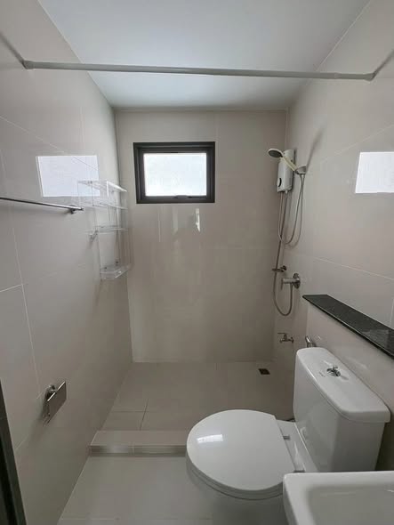 bathroom of เพอร์เฟค พาร์ค พระราม5 – บางใหญ่