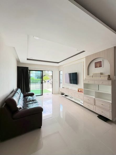 living room and room interior of เพอร์เฟค พาร์ค พระราม5 – บางใหญ่