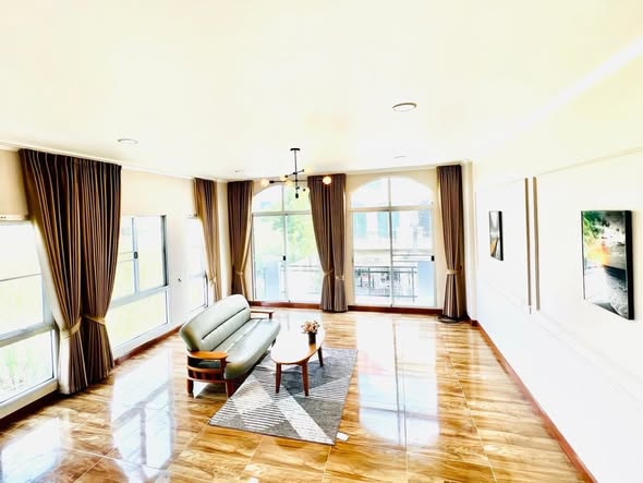 living room and room interior of 5/289หมู่บ้านกลางเมืองโมนาโค