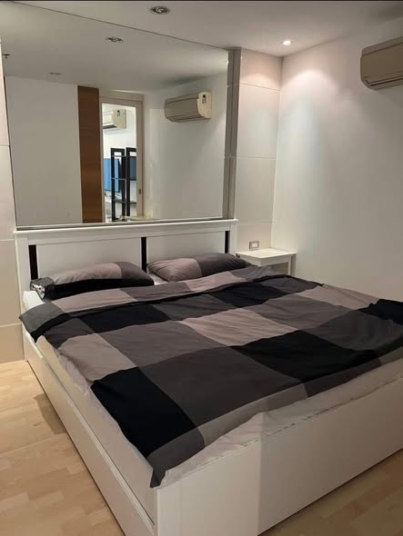 bedroom of 59 Heritage