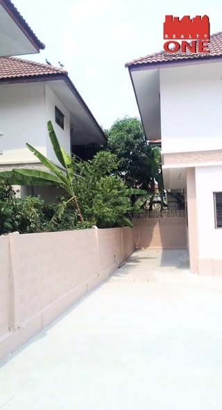 หมู่บ้านพรธิสาร8