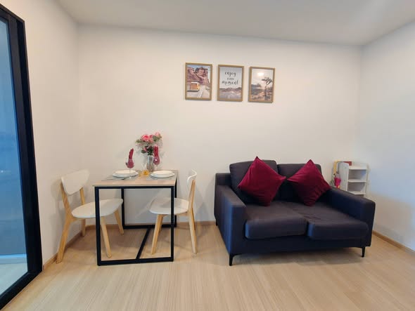 living room of ชีวาทัย ฮอลล์มาร์ค ลาดพร้าว – โชคชัย 4 (เฟส 2)