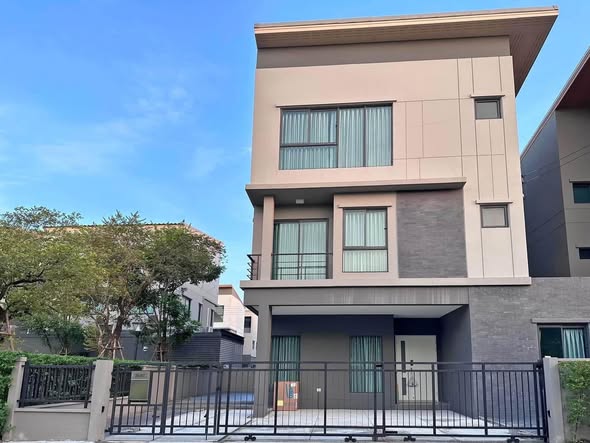 บ้านกลางเมือง รามอินทรา 83 สเตชั่น | Baan Klang Mueng Ramintra 83 Station