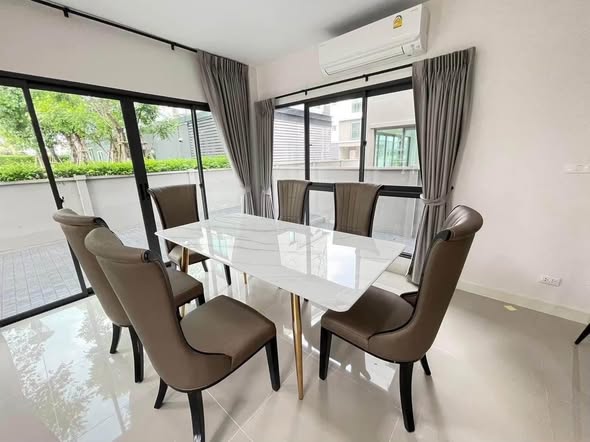 room interior of บ้านกลางเมือง รามอินทรา 83 สเตชั่น | Baan Klang Mueng Ramintra 83 Station